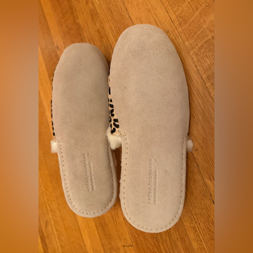 NEW Freda Salvador James Slippers - Picture 8 of 8
